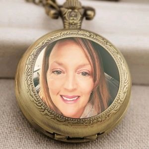 Meet your Posher, Carolyn